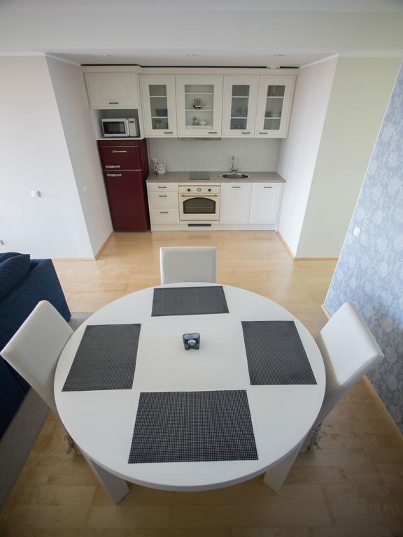 Apartment Suvekorter Aida Parnu Exterior photo